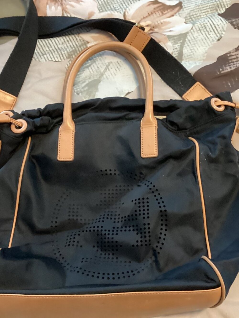 HANDBAG - Picture 1 of 2